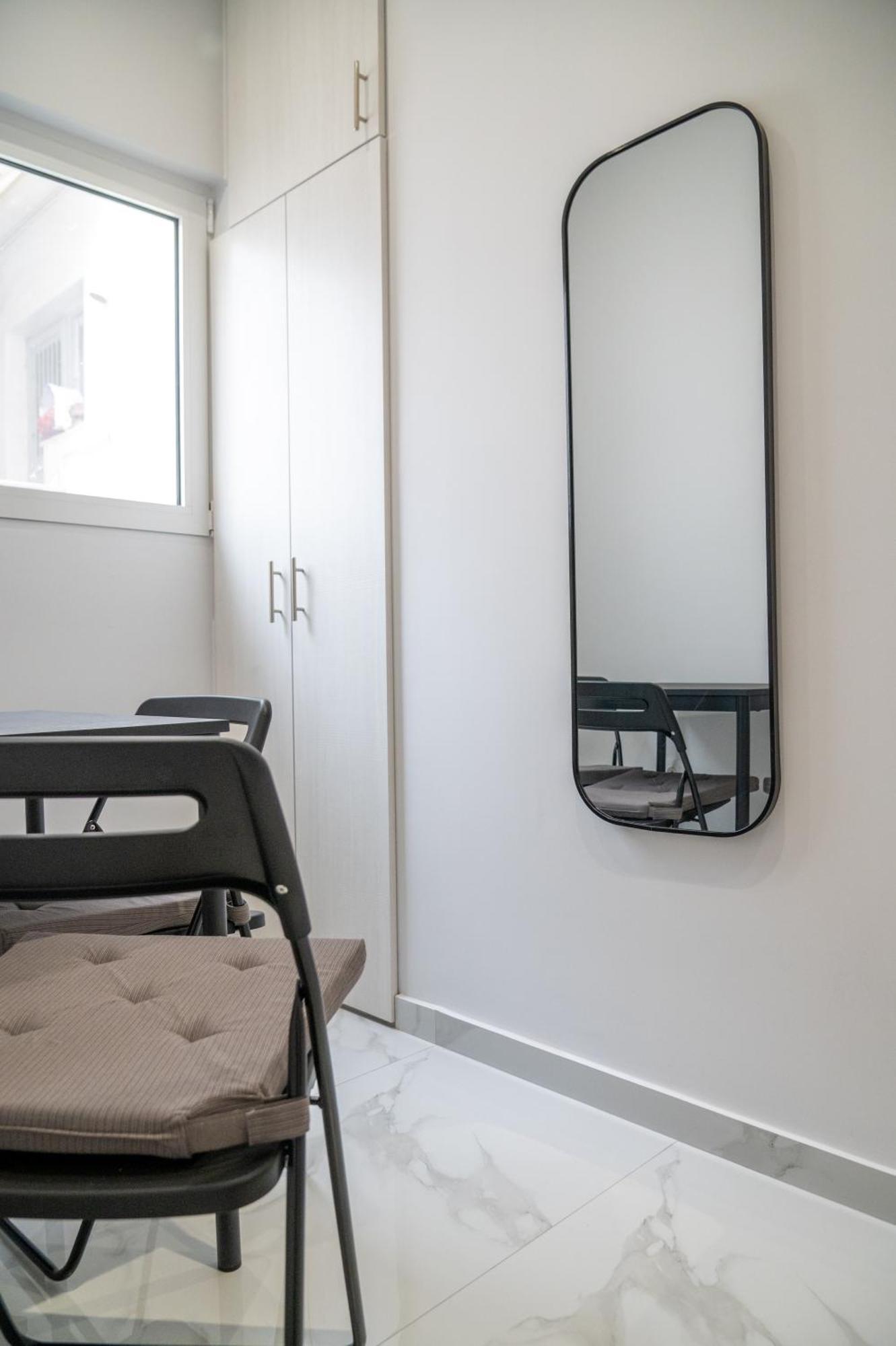Central Apartment Near To Acropolis Area เอเธนส์ ภายนอก รูปภาพ