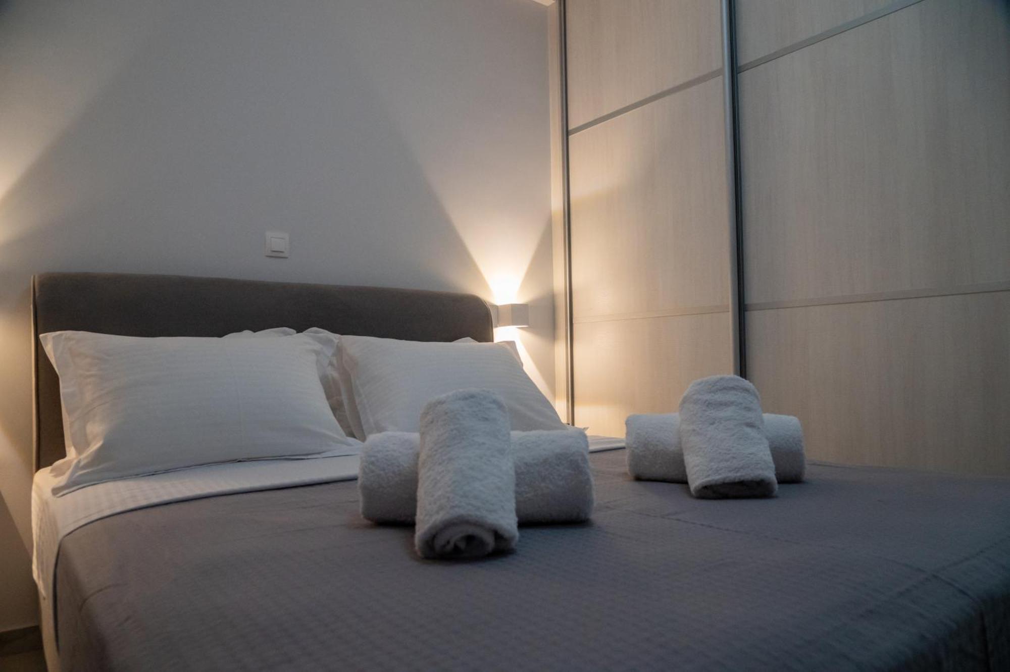 Central Apartment Near To Acropolis Area เอเธนส์ ภายนอก รูปภาพ