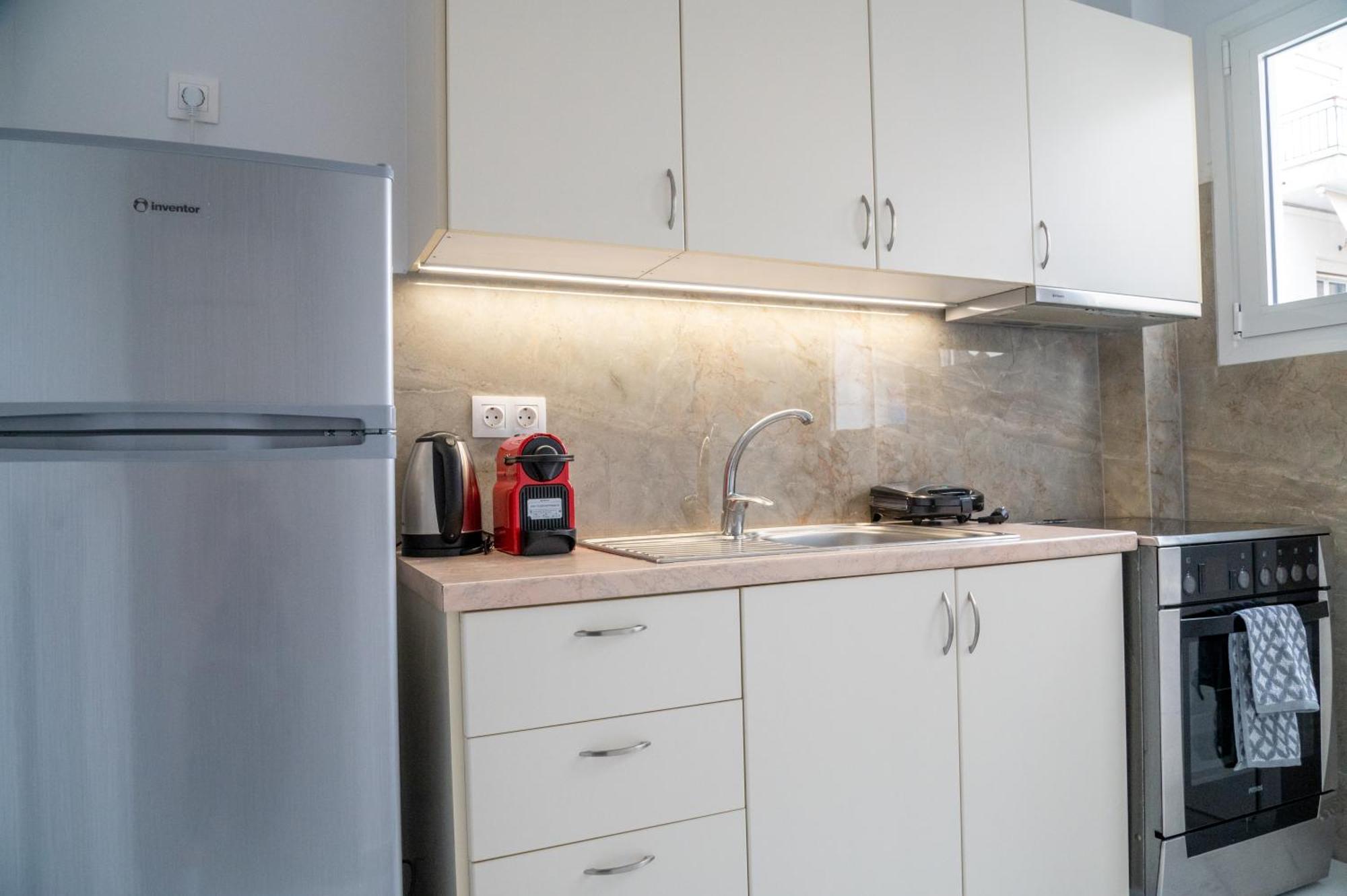 Central Apartment Near To Acropolis Area เอเธนส์ ภายนอก รูปภาพ