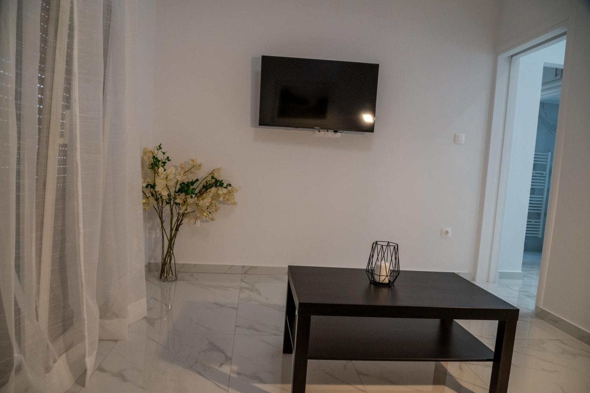 Central Apartment Near To Acropolis Area เอเธนส์ ภายนอก รูปภาพ