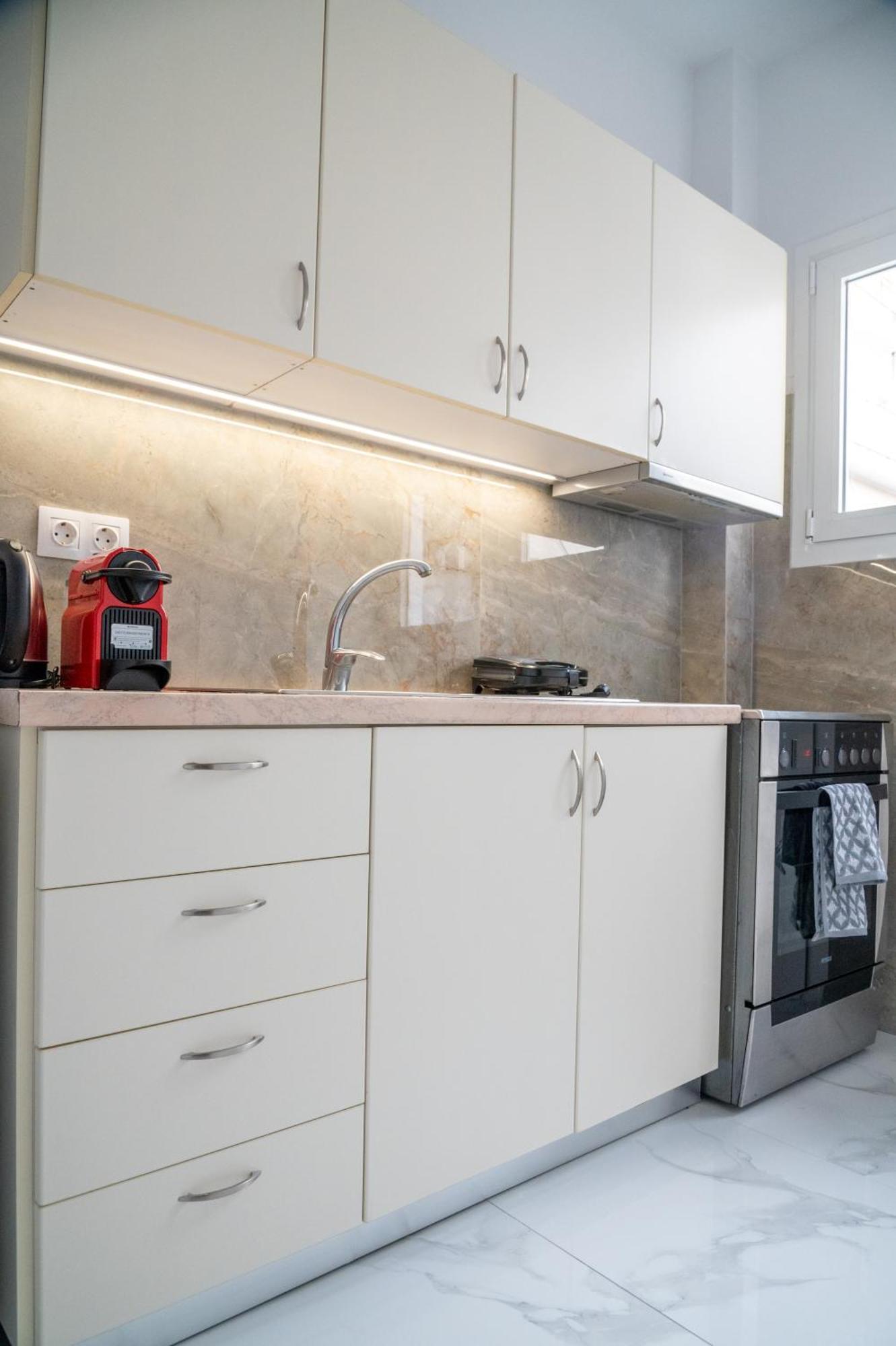 Central Apartment Near To Acropolis Area เอเธนส์ ภายนอก รูปภาพ