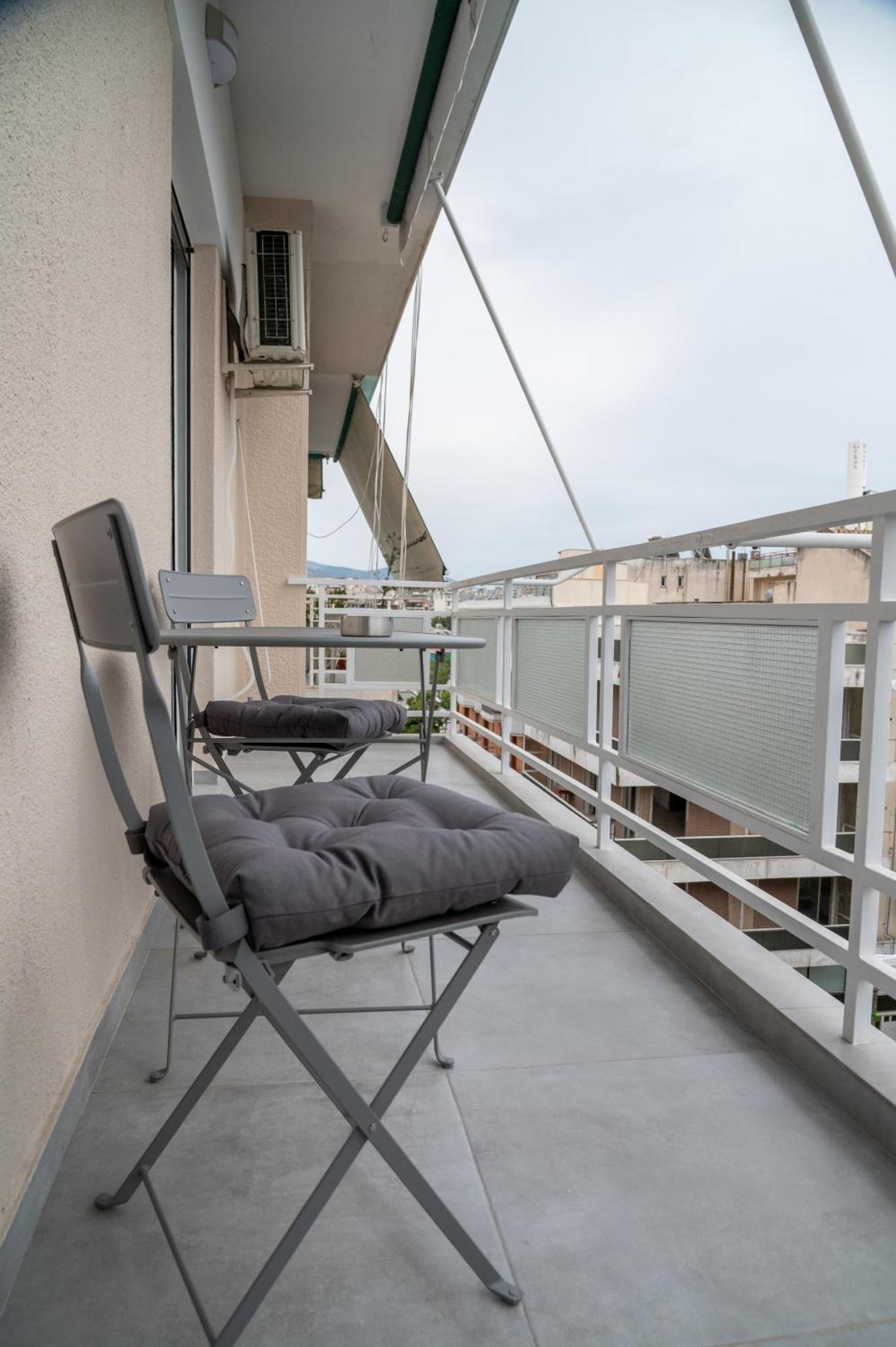 Central Apartment Near To Acropolis Area เอเธนส์ ภายนอก รูปภาพ